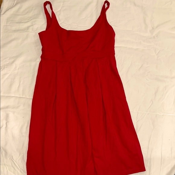 Elegant Red Women's Dress - Picture 1 of 4